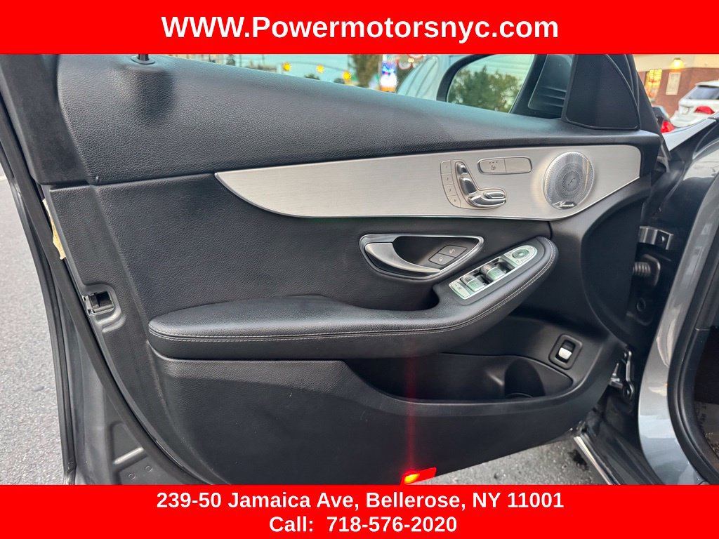 Used 2020 Mercedes-Benz C 300 Sedan image 18