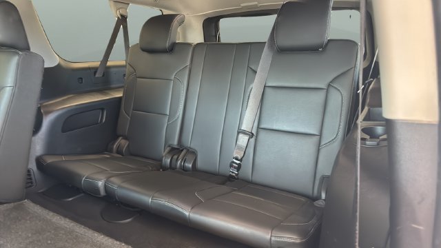 Used 2019 Chevrolet Suburban LT AWD/4WD image 15