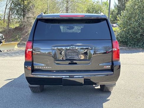 Used 2019 Chevrolet Suburban LT AWD/4WD image 3