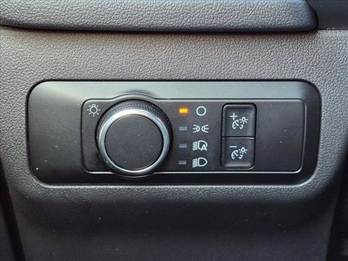 Used 2025 Ford Escape ST-Line FWD image 15