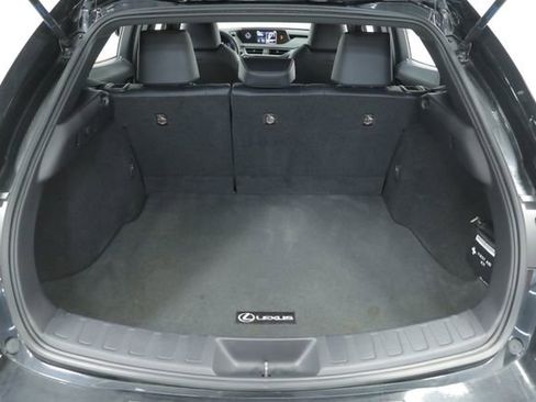 Used 2021 Lexus UX 200 w/ Accessory Package (Z2) image 34