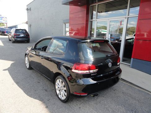 Used 2012 Volkswagen Golf TDI image 6