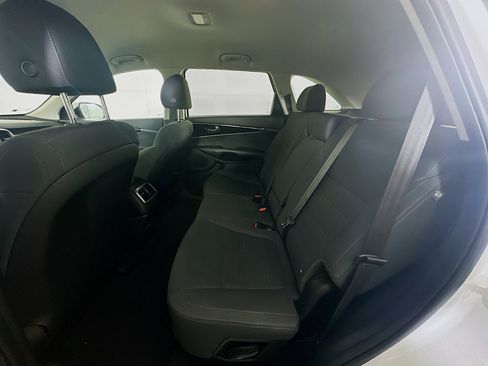 Used 2019 Kia Sorento L image 27