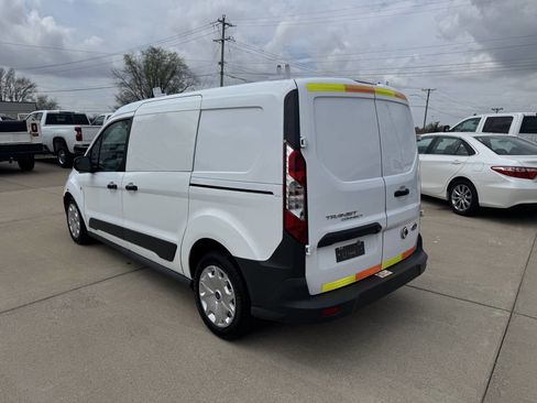 Used 2016 Ford Transit Connect XL image 4