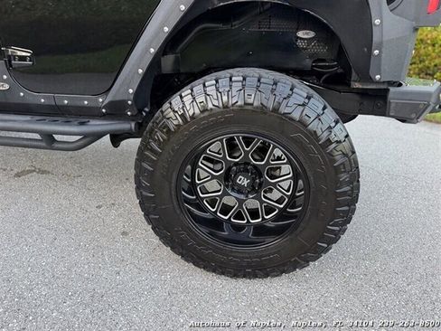 Used 2017 Jeep Wrangler Unlimited Sport w/ Quick Order Package 24S AWD/4WD image 21