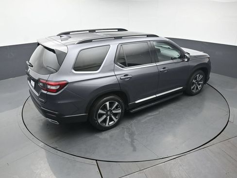 Used 2023 Honda Pilot Touring image 44