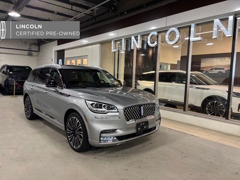 Used 2023 Lincoln Aviator Black Label w/ Dynamic Handling Package AWD/4WD image 1