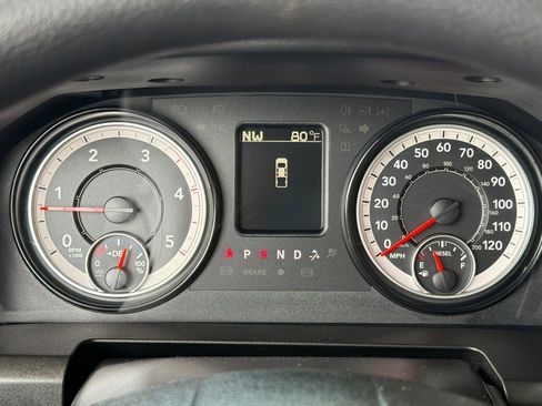 Used 2018 RAM 2500 Tradesman w/ Chrome Appearance Group AWD/4WD image 20