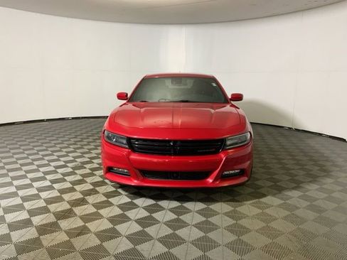 Used 2015 Dodge Charger SXT w/ Premium Group image 3