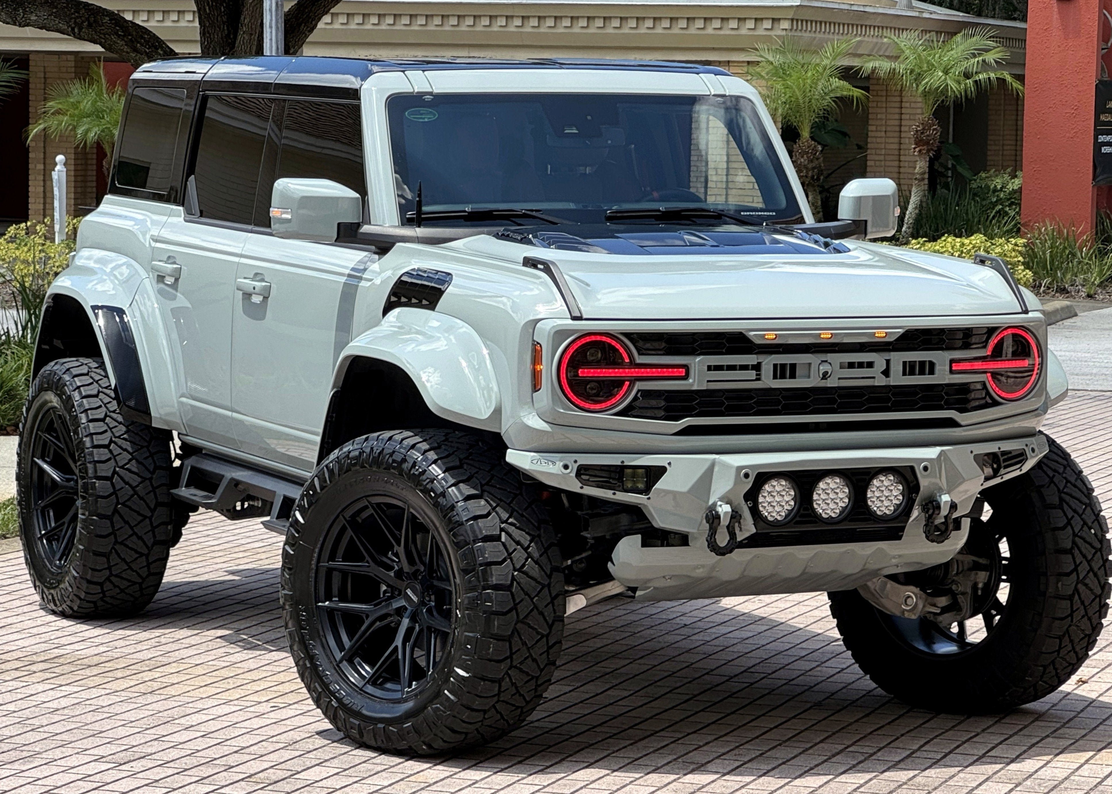 Used 2024 Ford Bronco Raptor w/ Interior Carbon Fiber Pack 6 AWD/4WD image 6