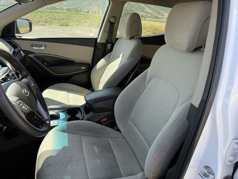 Used 2017 Hyundai Santa Fe Sport AWD/4WD image 15