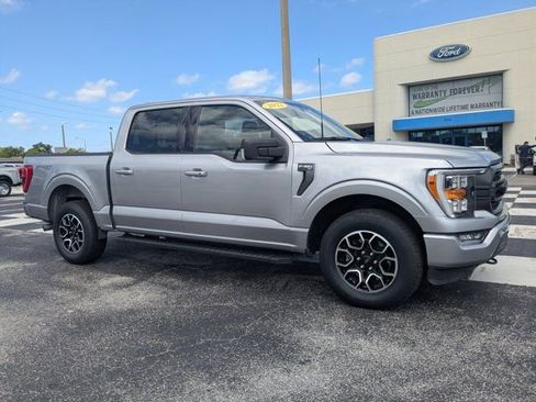 Used 2022 Ford F150 XLT w/ Equipment Group 302A High AWD/4WD image 3