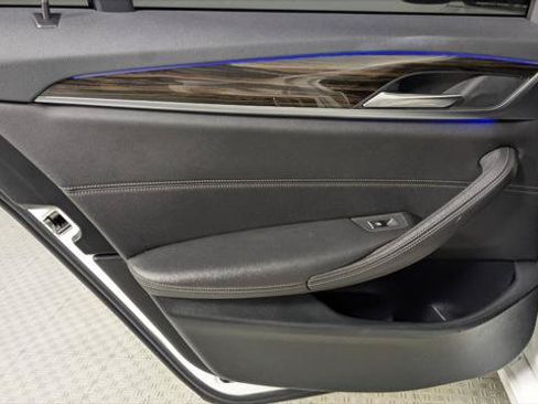 Used 2021 BMW 530i xDrive w/ Convenience Package AWD/4WD image 14