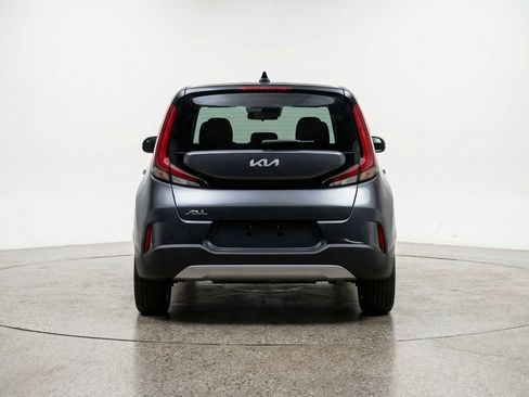 Used 2025 Kia Soul LX w/ LX Technology Package image 7