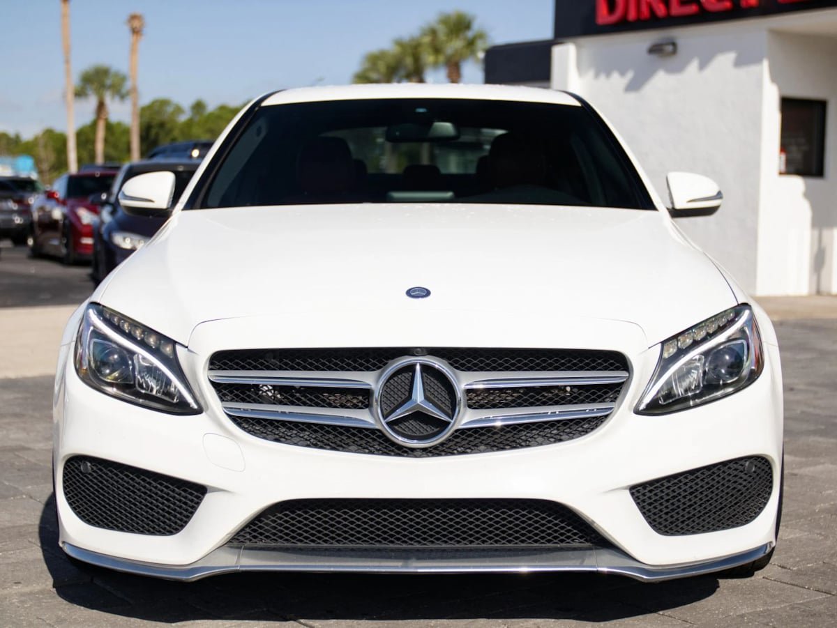 Used 2016 Mercedes-Benz C 300 Sedan image 4