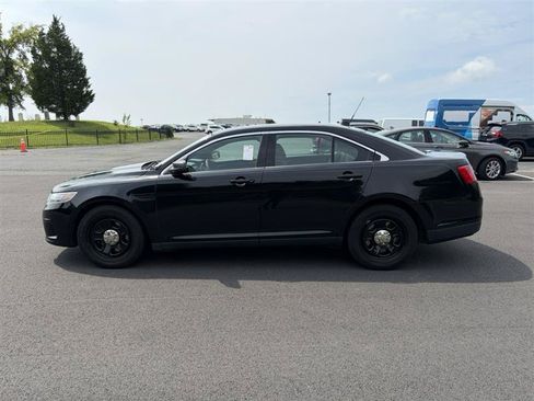 Used 2017 Ford Taurus Police Interceptor AWD image 8