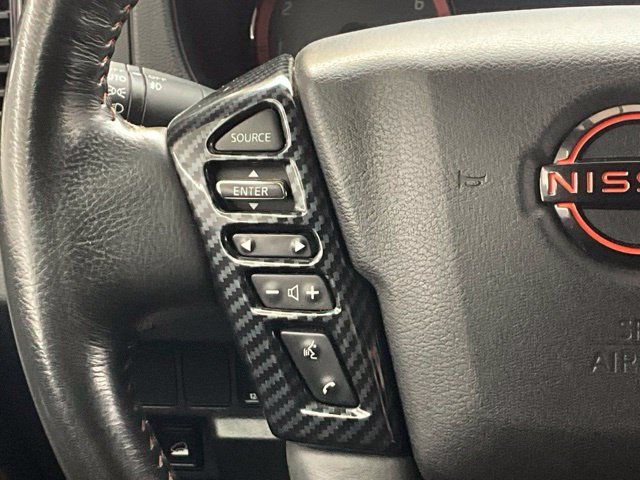Used 2022 Nissan Frontier PRO-4X AWD/4WD image 18