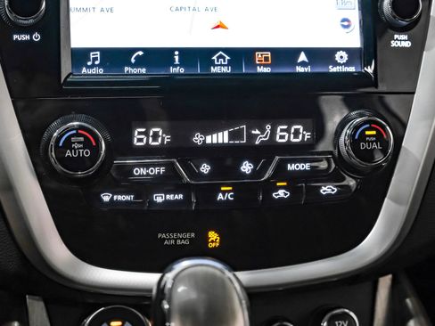 Used 2016 Nissan Murano Platinum w/ Platinum Technology Package image 29