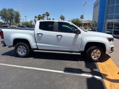 Used 2019 Chevrolet Colorado W/T w/ WT Convenience Package RWD image 7