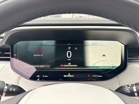 New 2025 Land Rover Range Rover Sport SE image 25