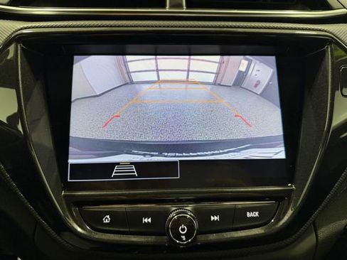 Used 2023 Chevrolet TrailBlazer RS w/ Convenience Package FWD image 19