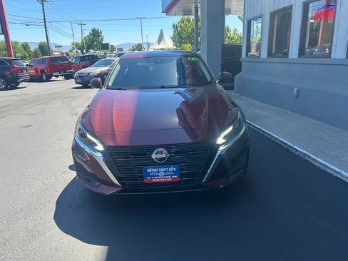 Used 2023 Nissan Altima 2.5 SV AWD/4WD image 27