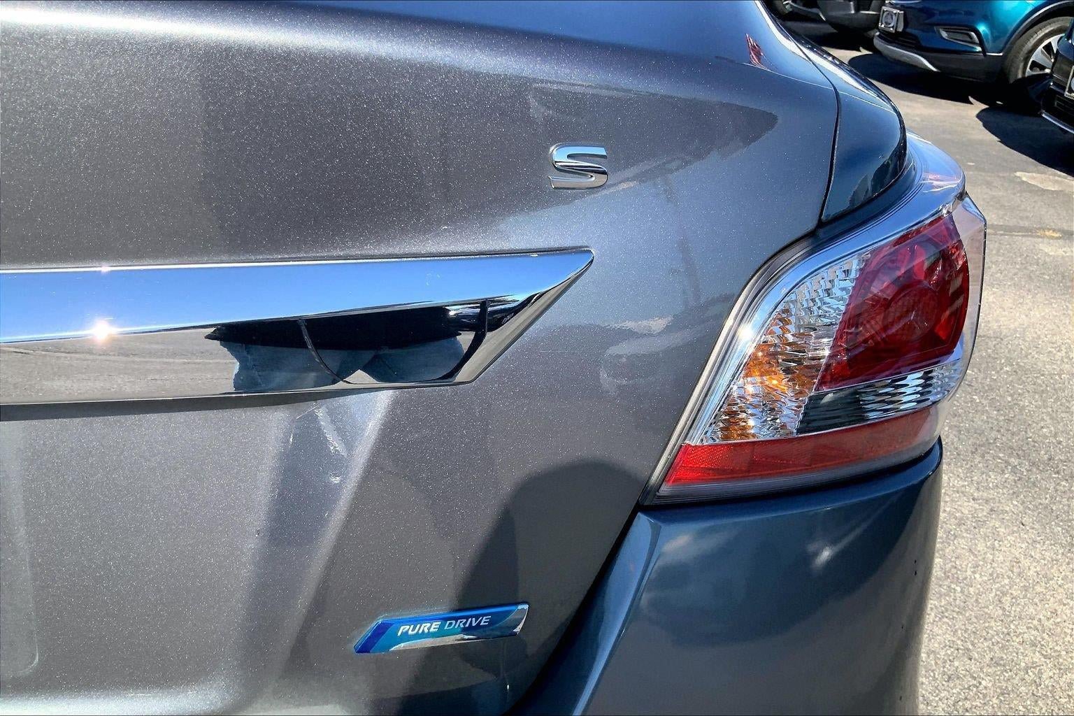 Used 2014 Nissan Altima 2.5 S w/ Display Audio Package FWD image 7