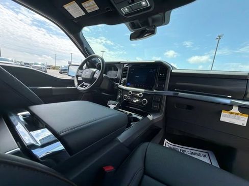 Used 2025 Ford F150 Lariat w/ Equipment Group 502A High AWD/4WD image 23