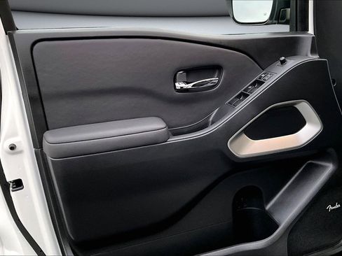 Used 2024 Nissan Frontier SV w/ Hardbody Edition image 20