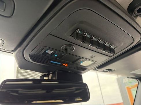 Used 2024 Ford Bronco Raptor w/ Interior Carbon Fiber Pack 6 image 32