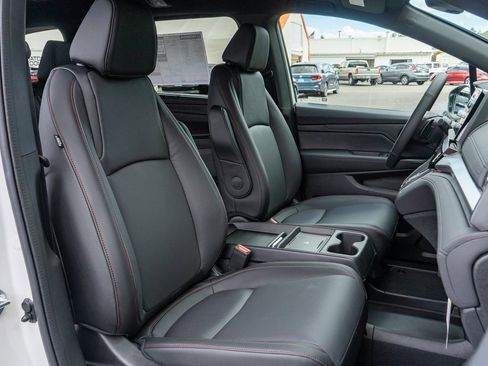 New 2026 Honda Odyssey Sport-L image 17