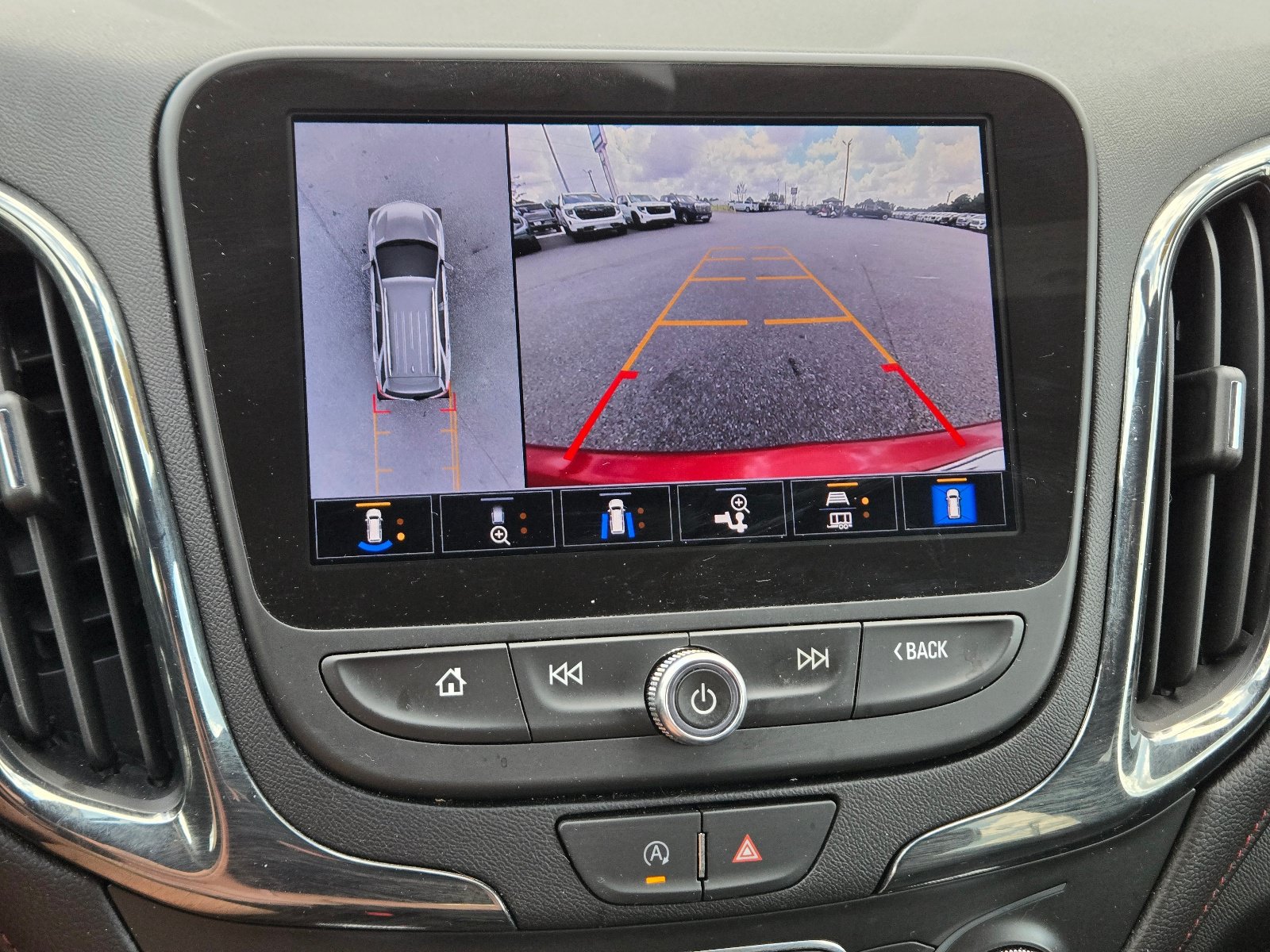 Used 2024 Chevrolet Equinox RS w/ RS Leather Package FWD image 26