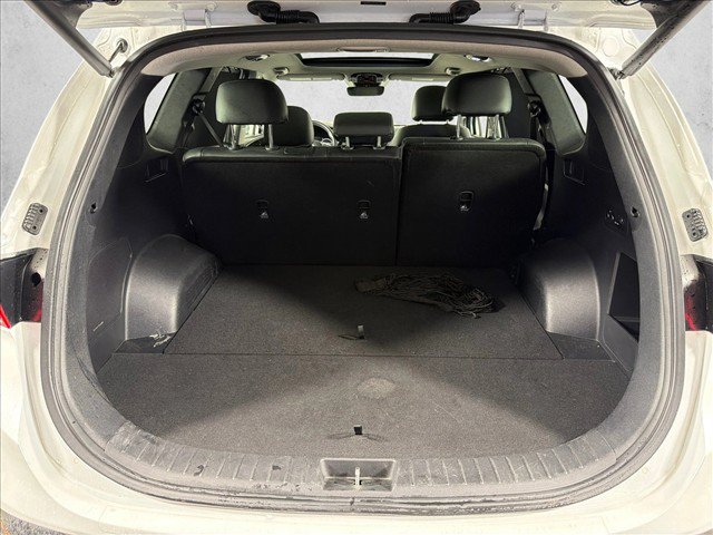 Used 2022 Hyundai Santa Fe Limited FWD image 20