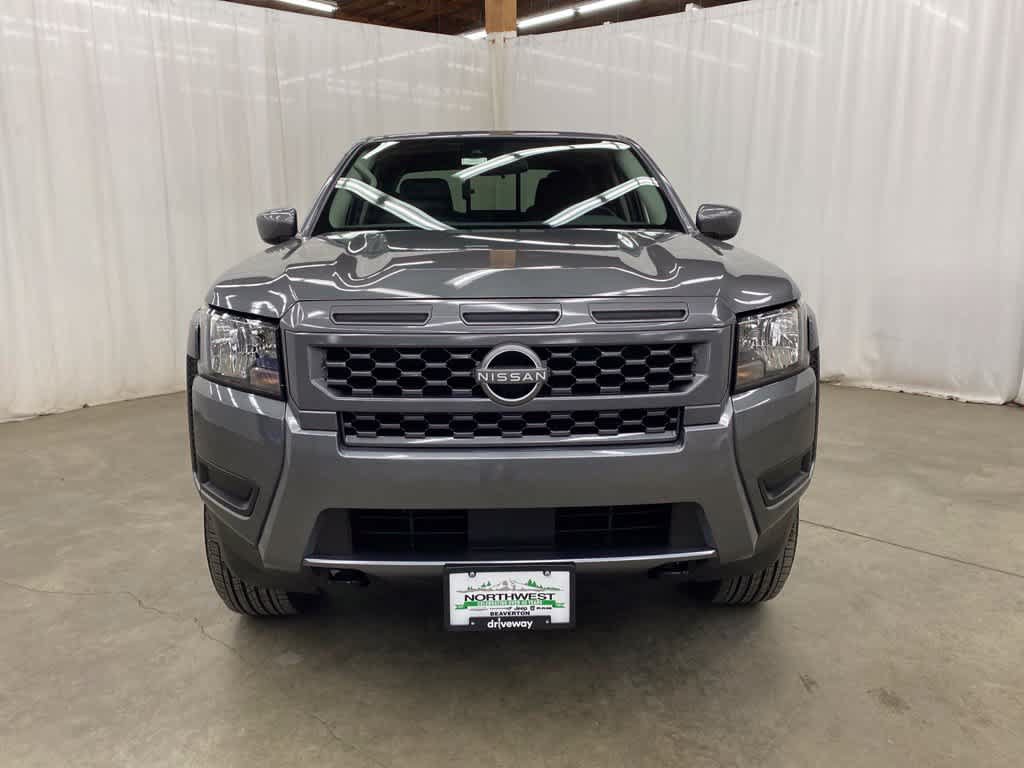 Used 2025 Nissan Frontier SV AWD/4WD image 9