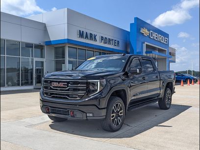 Used 2025 GMC Sierra 1500 AT4 w/ AT4 Premium Package