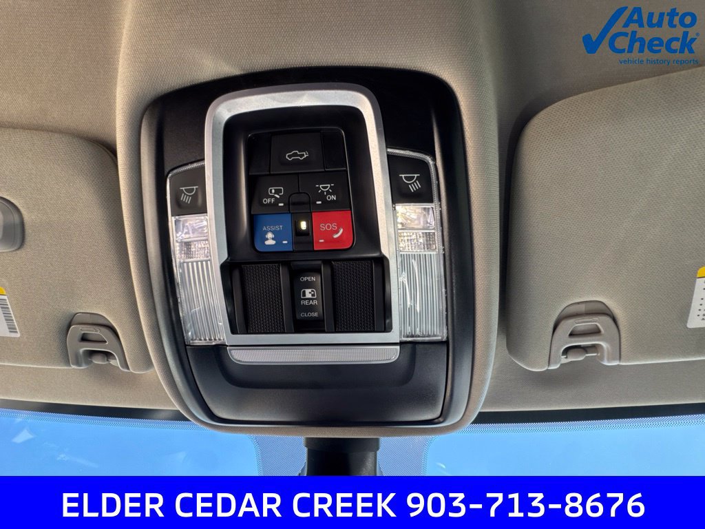 Used 2024 RAM 3500 Laramie AWD/4WD image 18