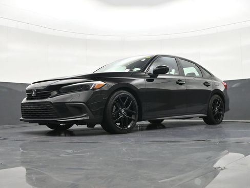 Used 2024 Honda Civic Sport image 17