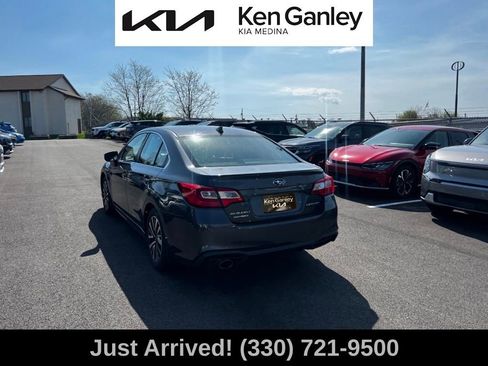 Used 2018 Subaru Legacy 2.5i Premium AWD/4WD image 7