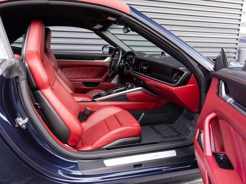 Certified 2021 Porsche 911 Turbo S AWD/4WD image 30
