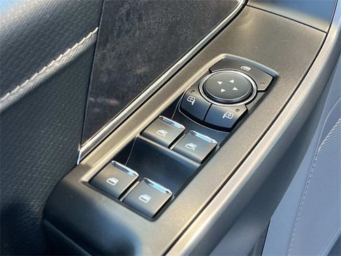 Used 2025 Ford F150 XLT w/ Equipment Group 301A Standard image 27