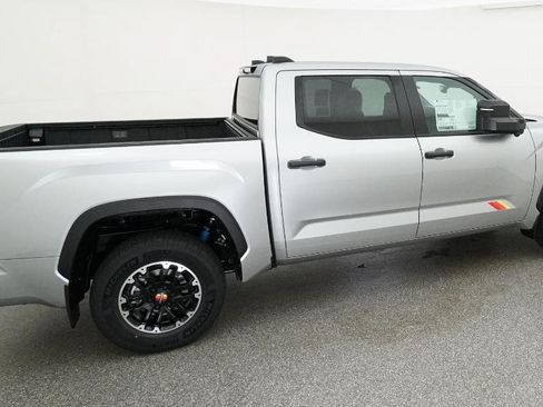 New 2026 Toyota Tundra SR5 AWD/4WD image 43