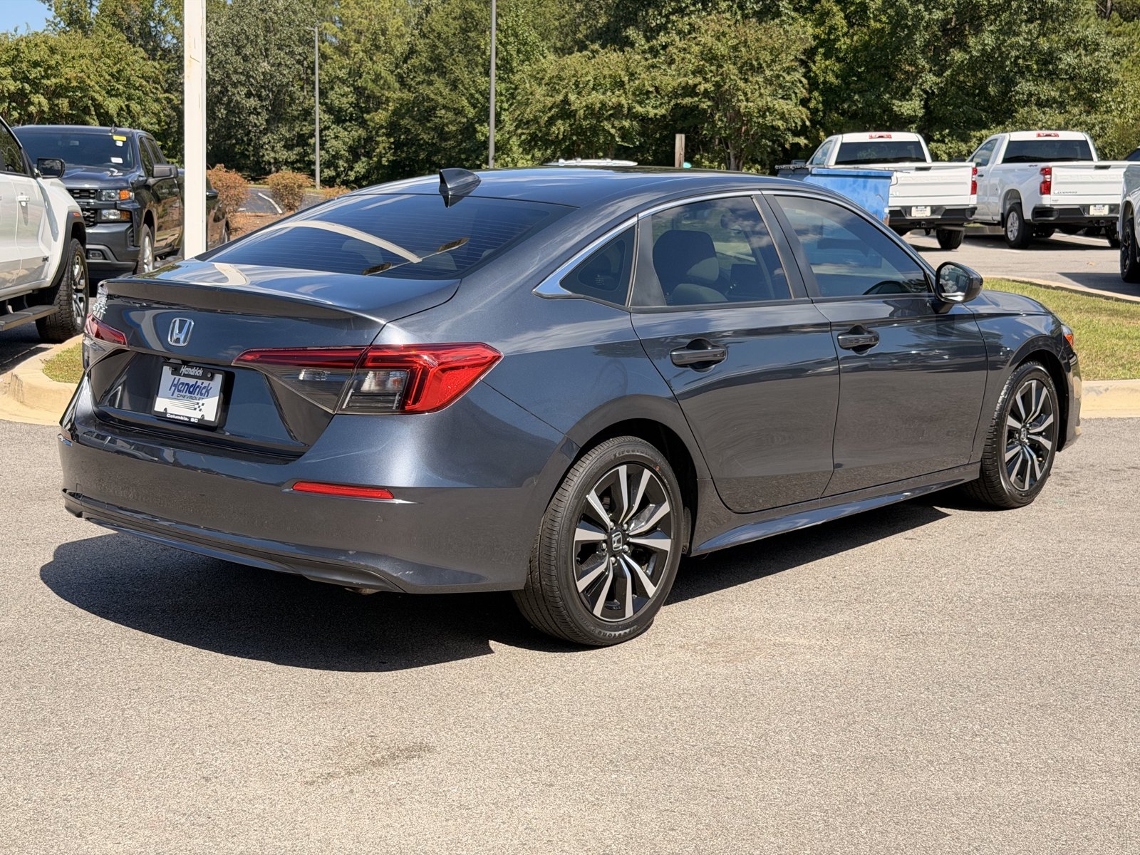 Used 2022 Honda Civic EX image 12