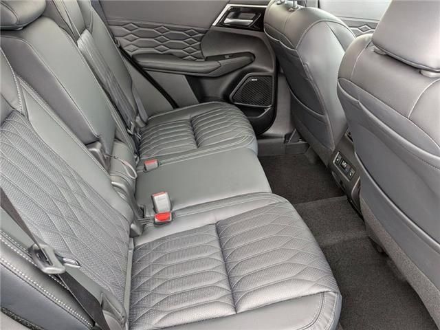 New 2026 Mitsubishi Outlander SEL AWD/4WD image 31