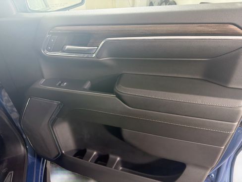 Used 2024 Chevrolet Silverado 1500 LT AWD/4WD image 31