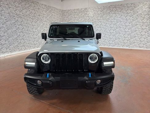 Used 2023 Jeep Wrangler Unlimited w/ Cold Weather Group image 2