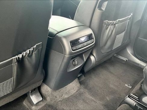 Used 2025 Hyundai Palisade SEL AWD/4WD image 10