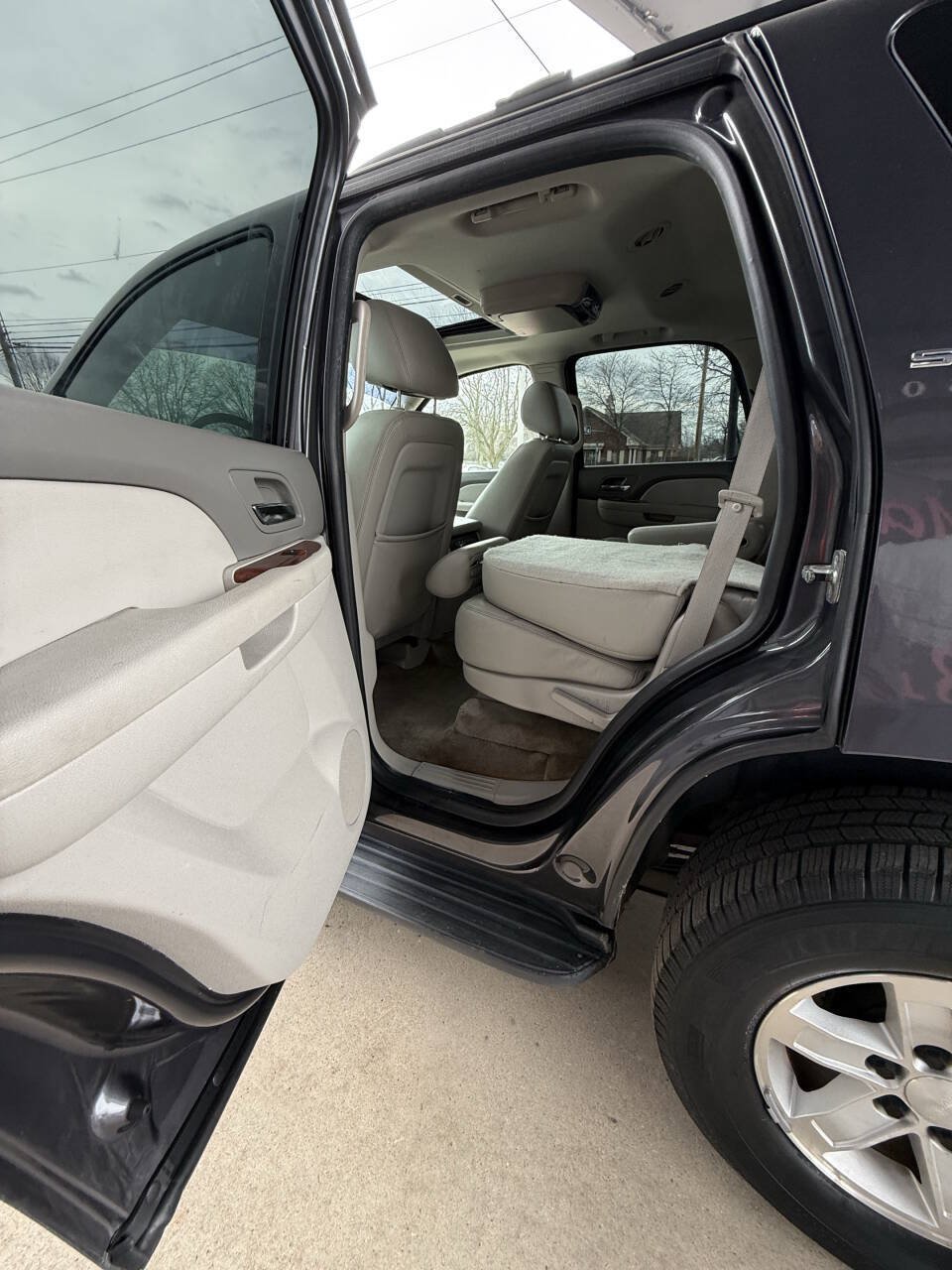 Used 2010 GMC Yukon SLT RWD image 13