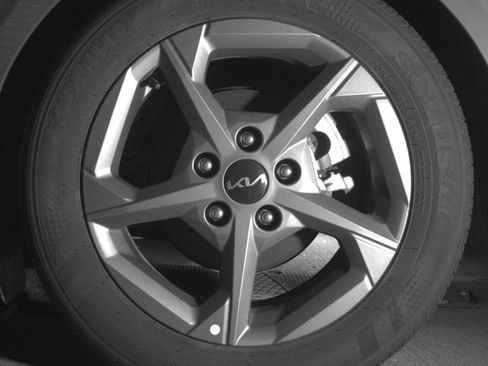 Used 2025 Kia K4 FWD image 14