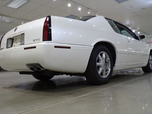 Used 1999 Cadillac Eldorado Touring FWD image 15