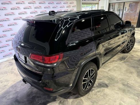Used 2021 Jeep Grand Cherokee Trailhawk AWD/4WD image 8